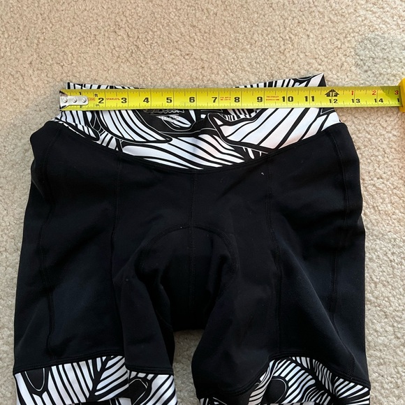 Shebeest Women's Black Cycling Shorts Size Medium - Picture 4 of 7